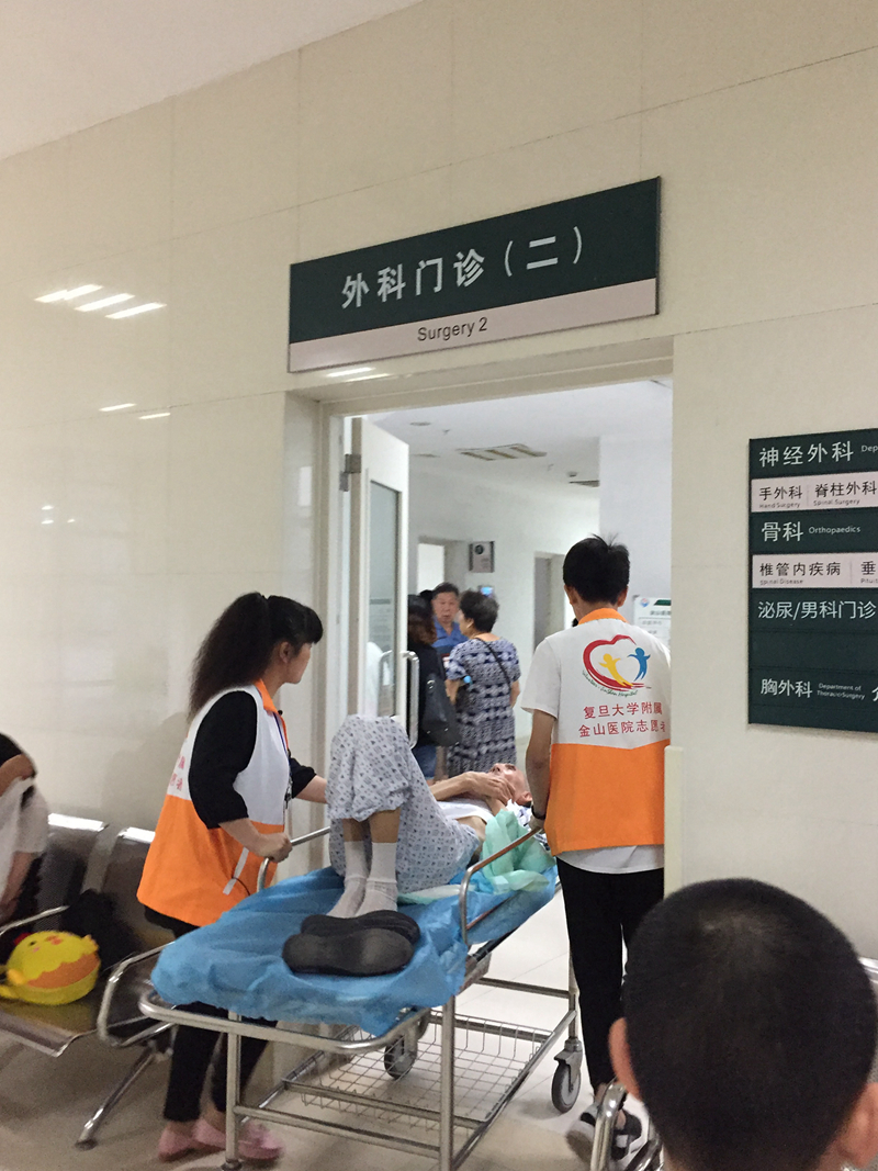 陆爱军 (2).jpg